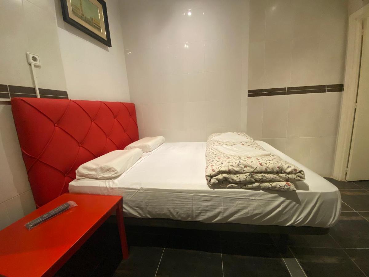 Hostal Granvia 628 바르셀로나 외부 사진