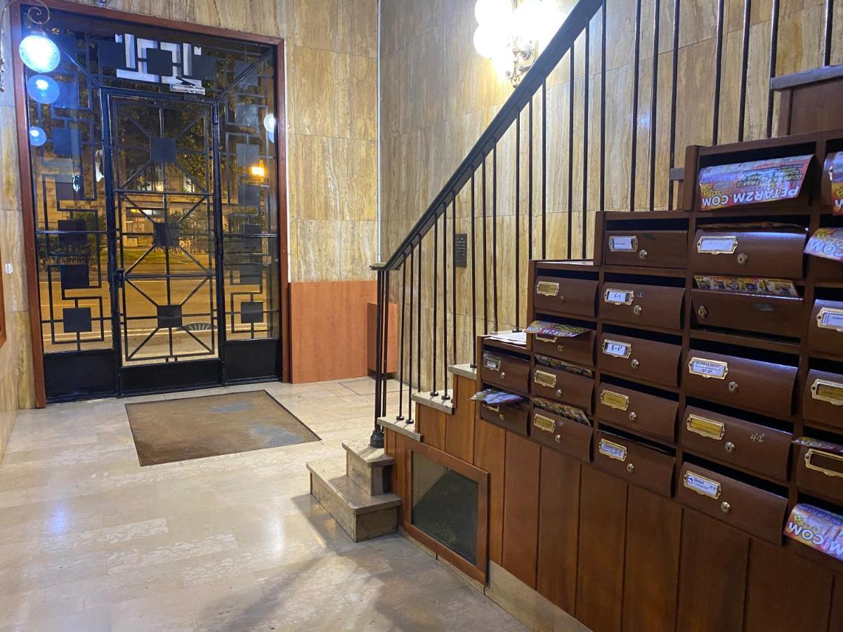 Hostal Granvia 628 바르셀로나 외부 사진