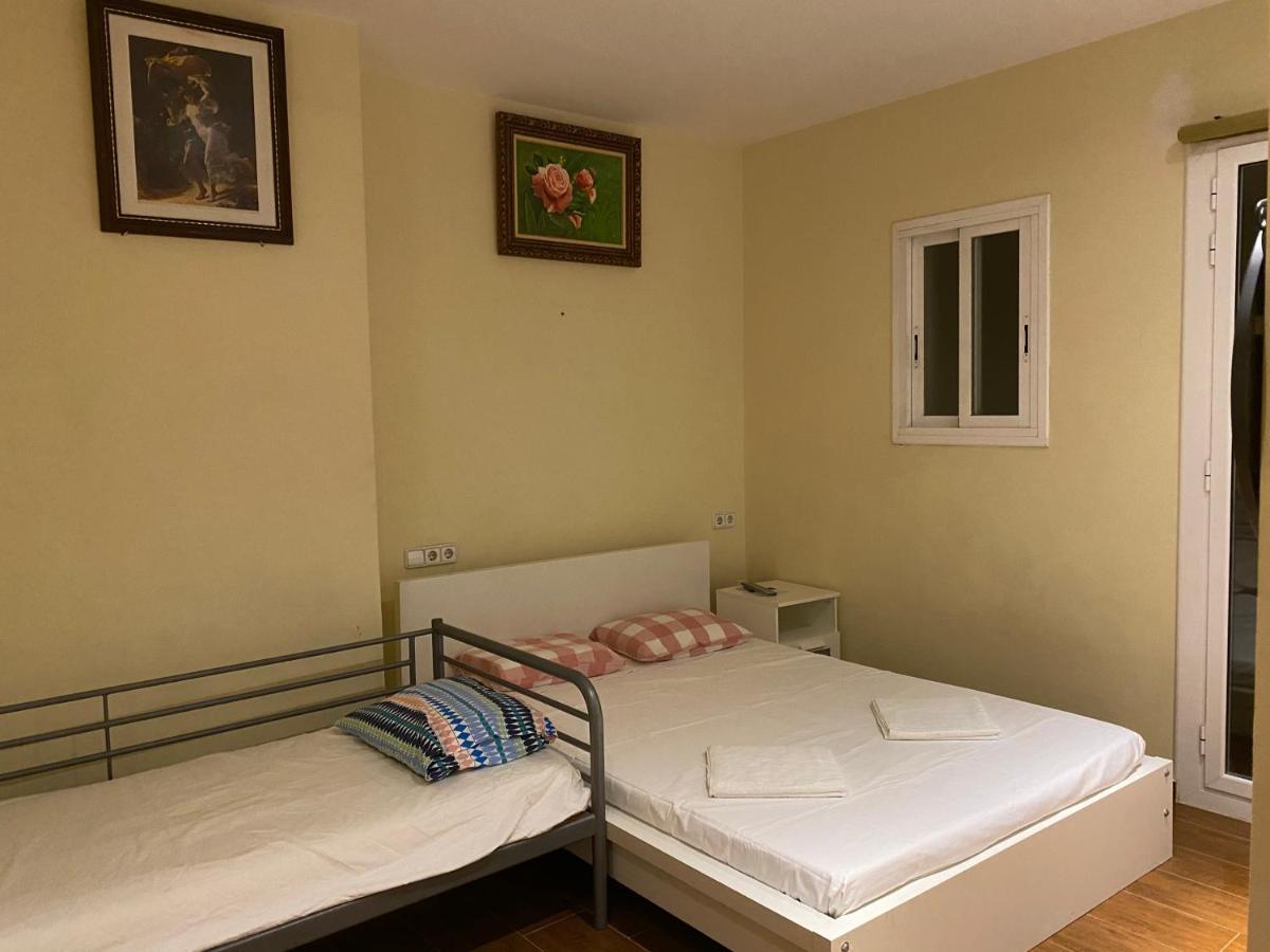 Hostal Granvia 628 바르셀로나 외부 사진