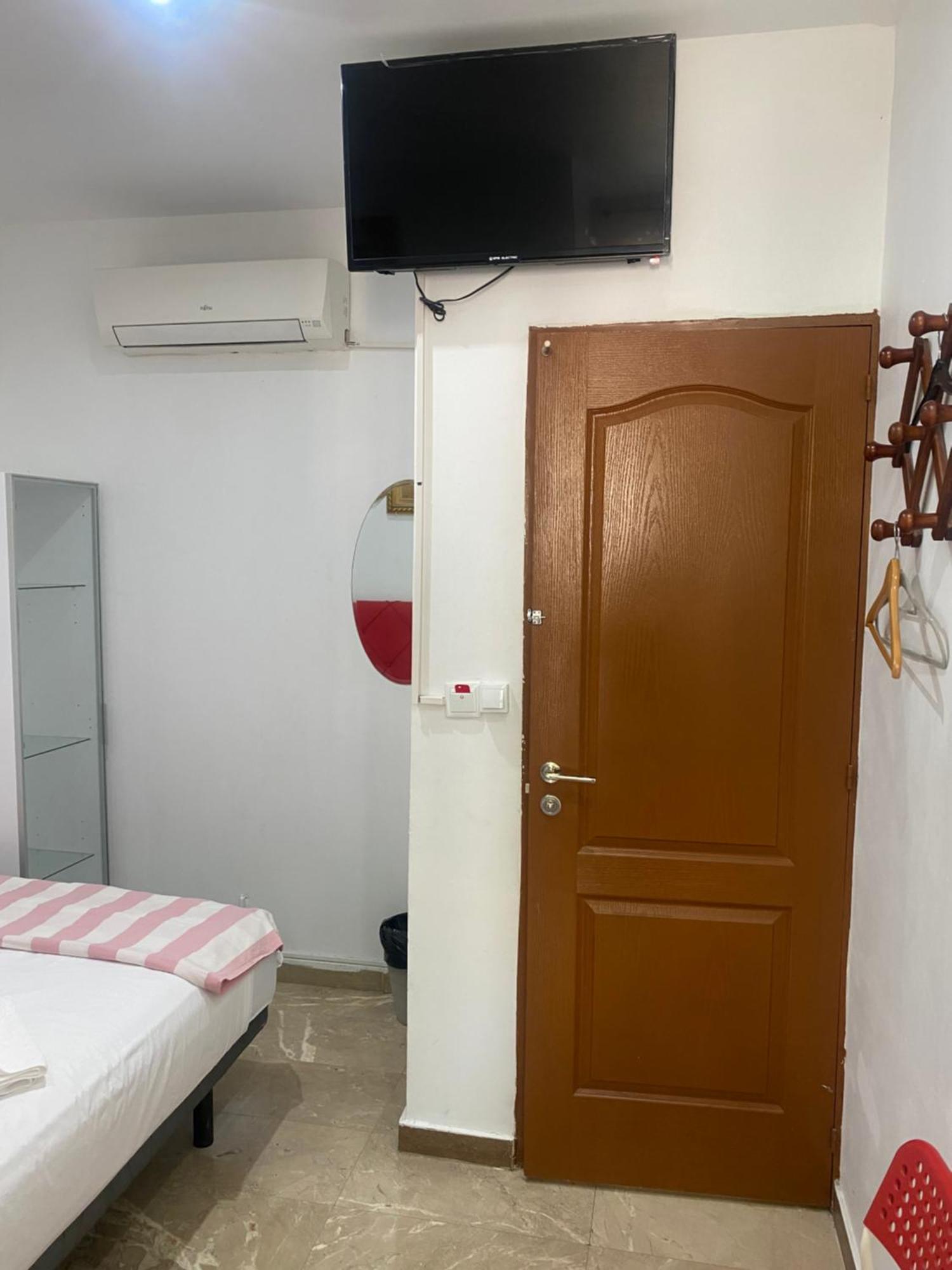 Hostal Granvia 628 바르셀로나 외부 사진