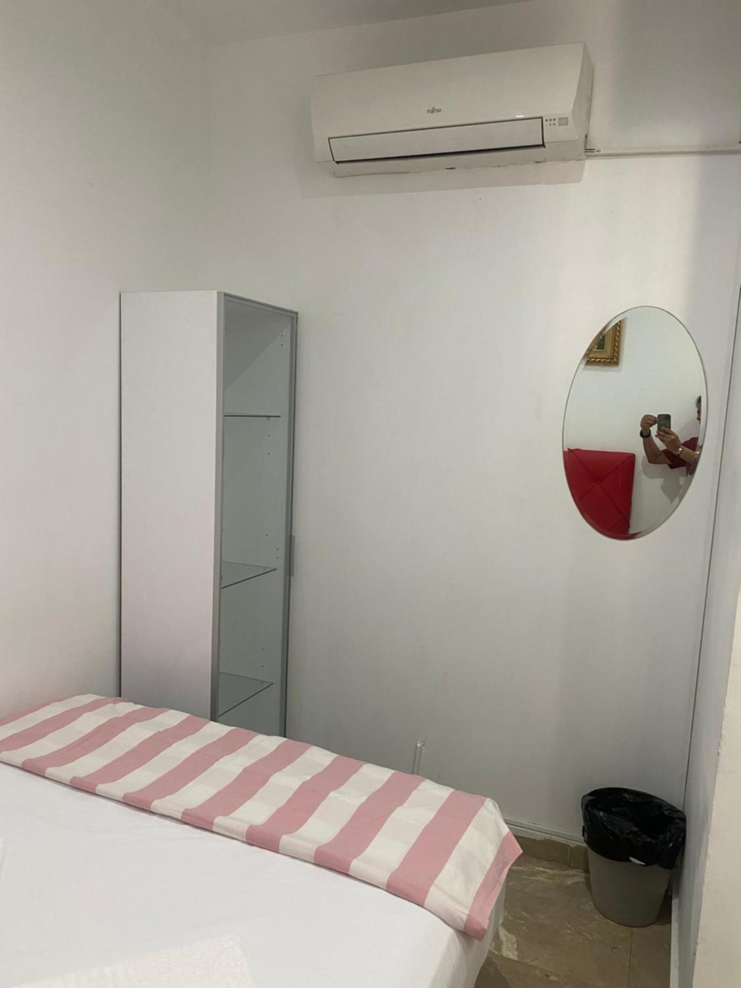 Hostal Granvia 628 바르셀로나 외부 사진
