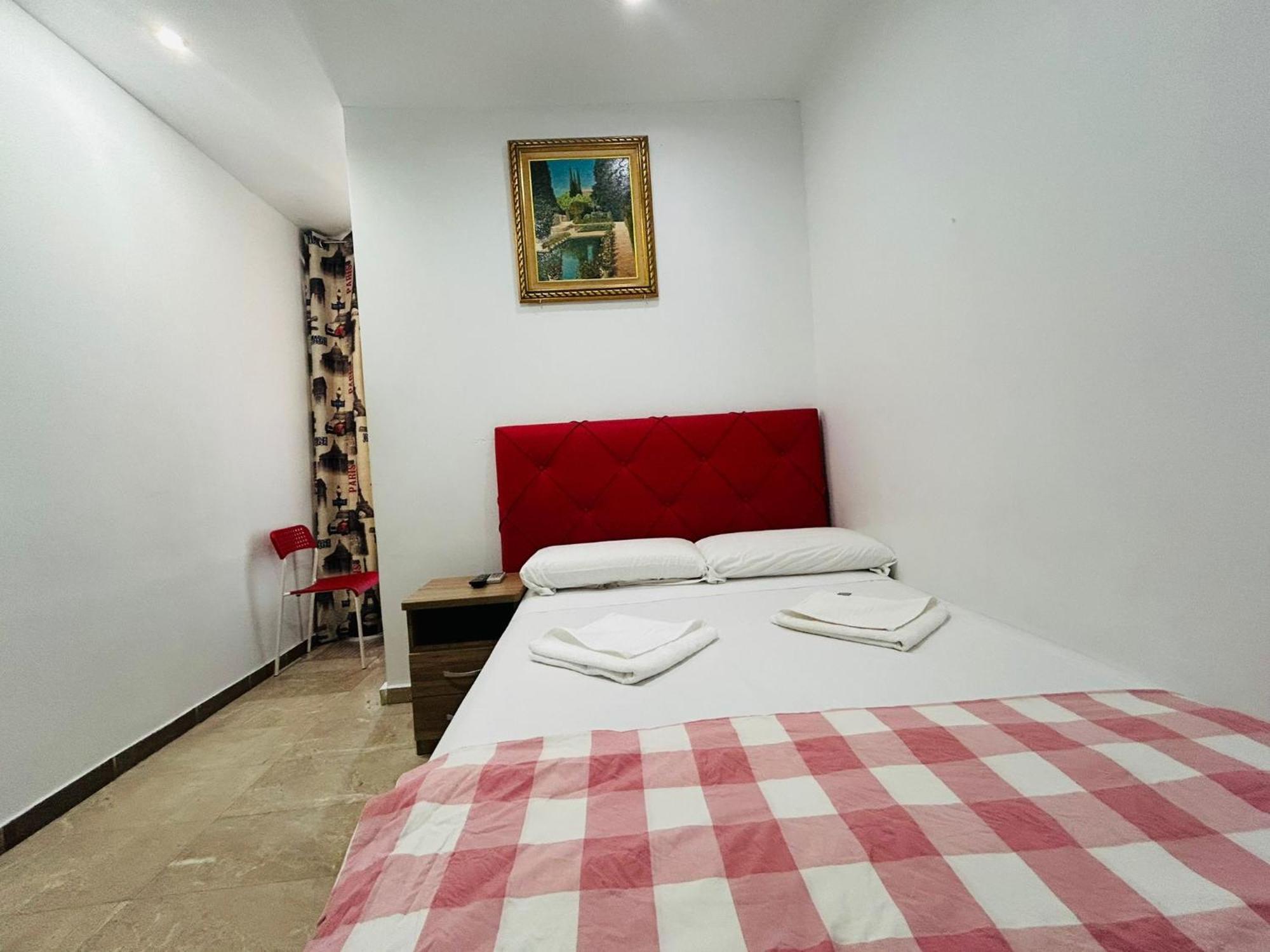 Hostal Granvia 628 바르셀로나 외부 사진